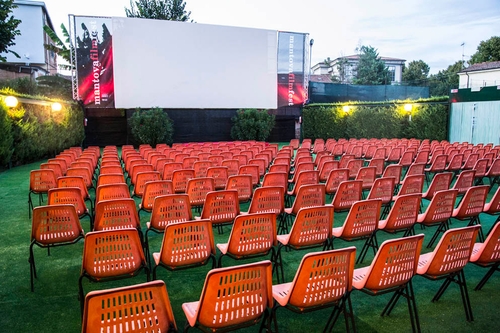 arena mignon.jpg
